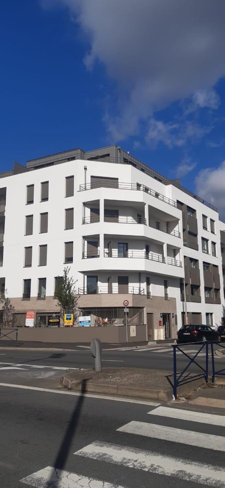 Apartamento Charme Citadin Villemomble Exterior foto