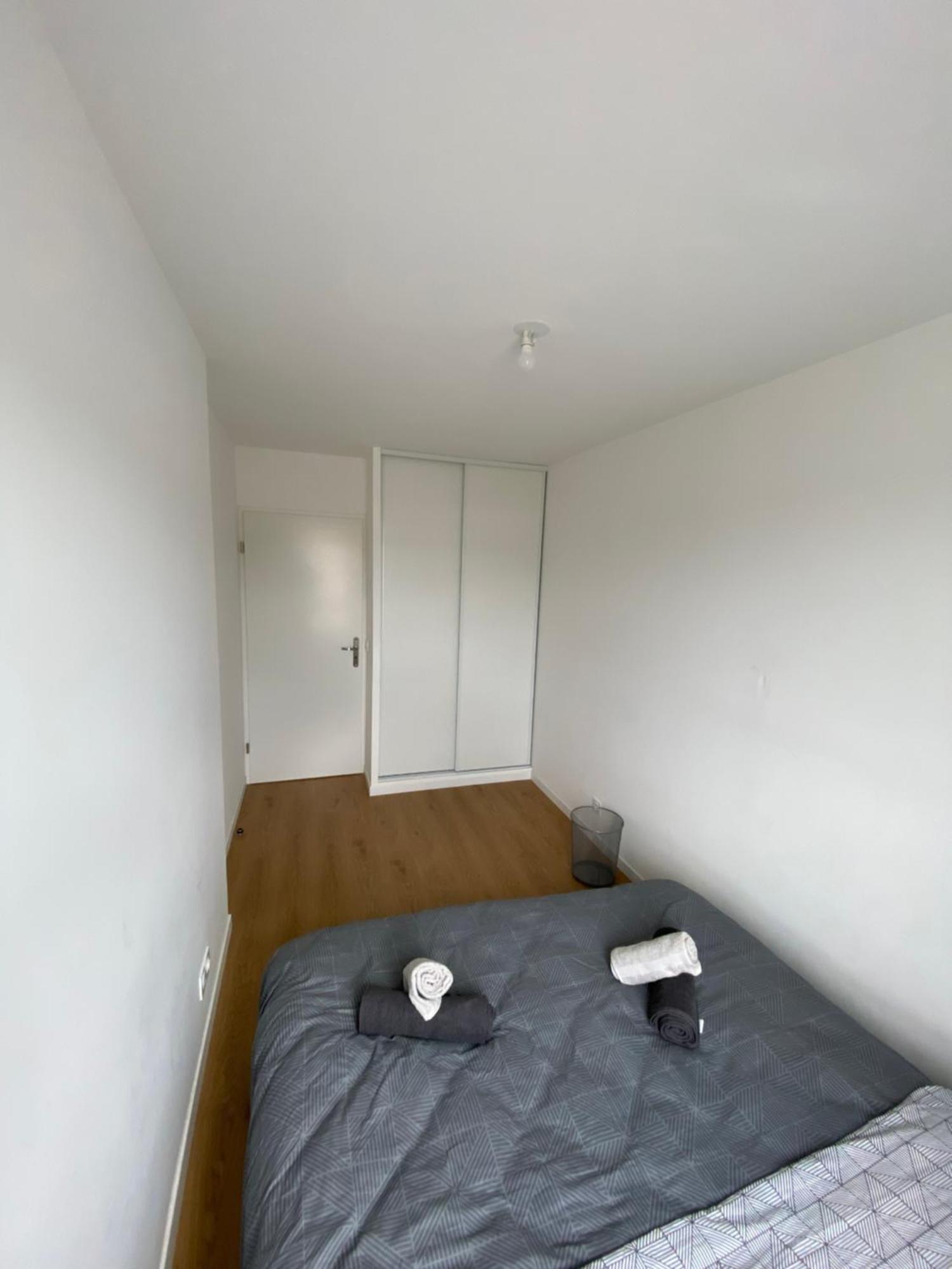 Apartamento Charme Citadin Villemomble Exterior foto